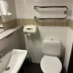 Casual Housing Hotel *