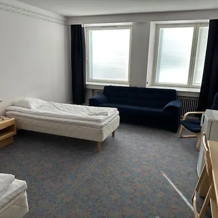 Casual Housing