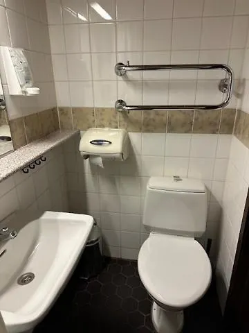 Casual Housing Hotell *